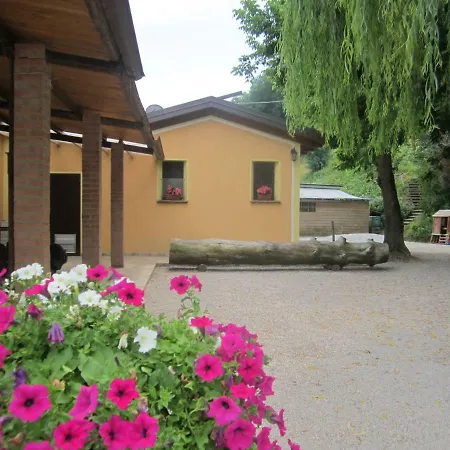 Fattoria Bertaccini * צ'זנה